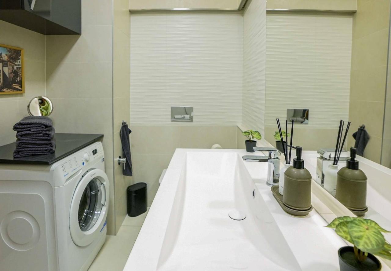 Danube Family Premium Apartment บูดาเปสต์ ภายนอก รูปภาพ